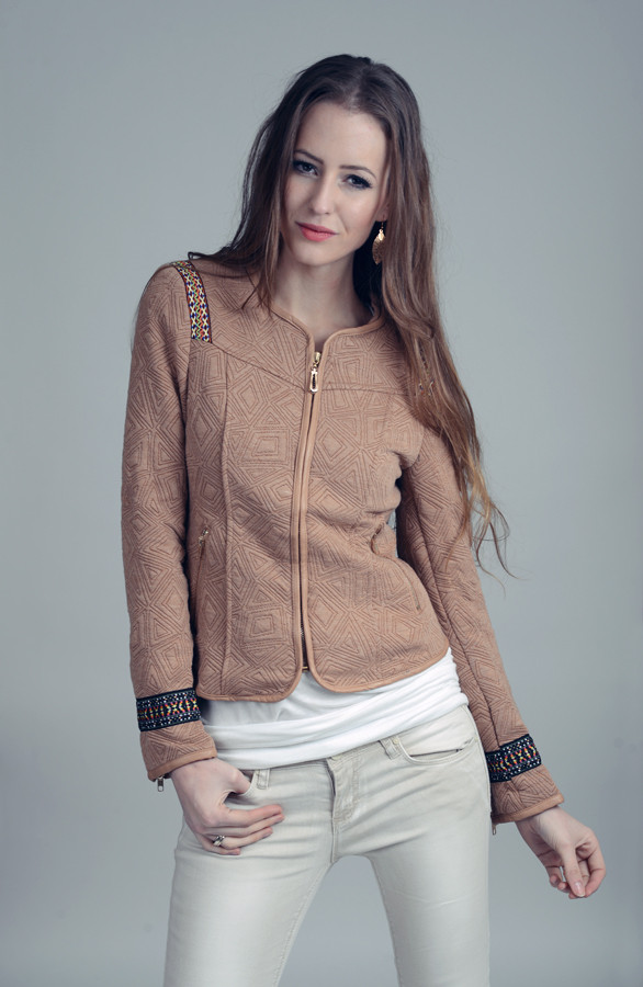 Aztec-Jacket-Camel-The-Musthaves