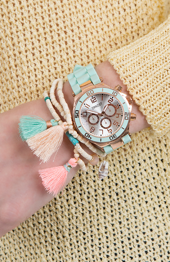 armbandjes met kwastjes online