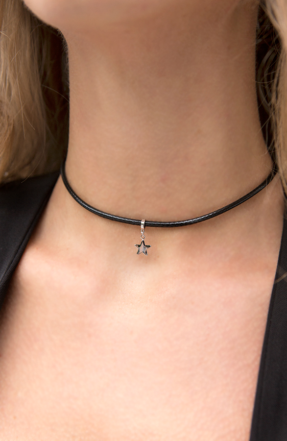 choker ketting met zilveren ster