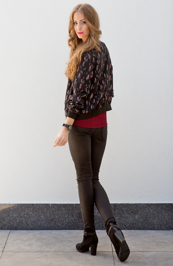 bomber jacket met veren